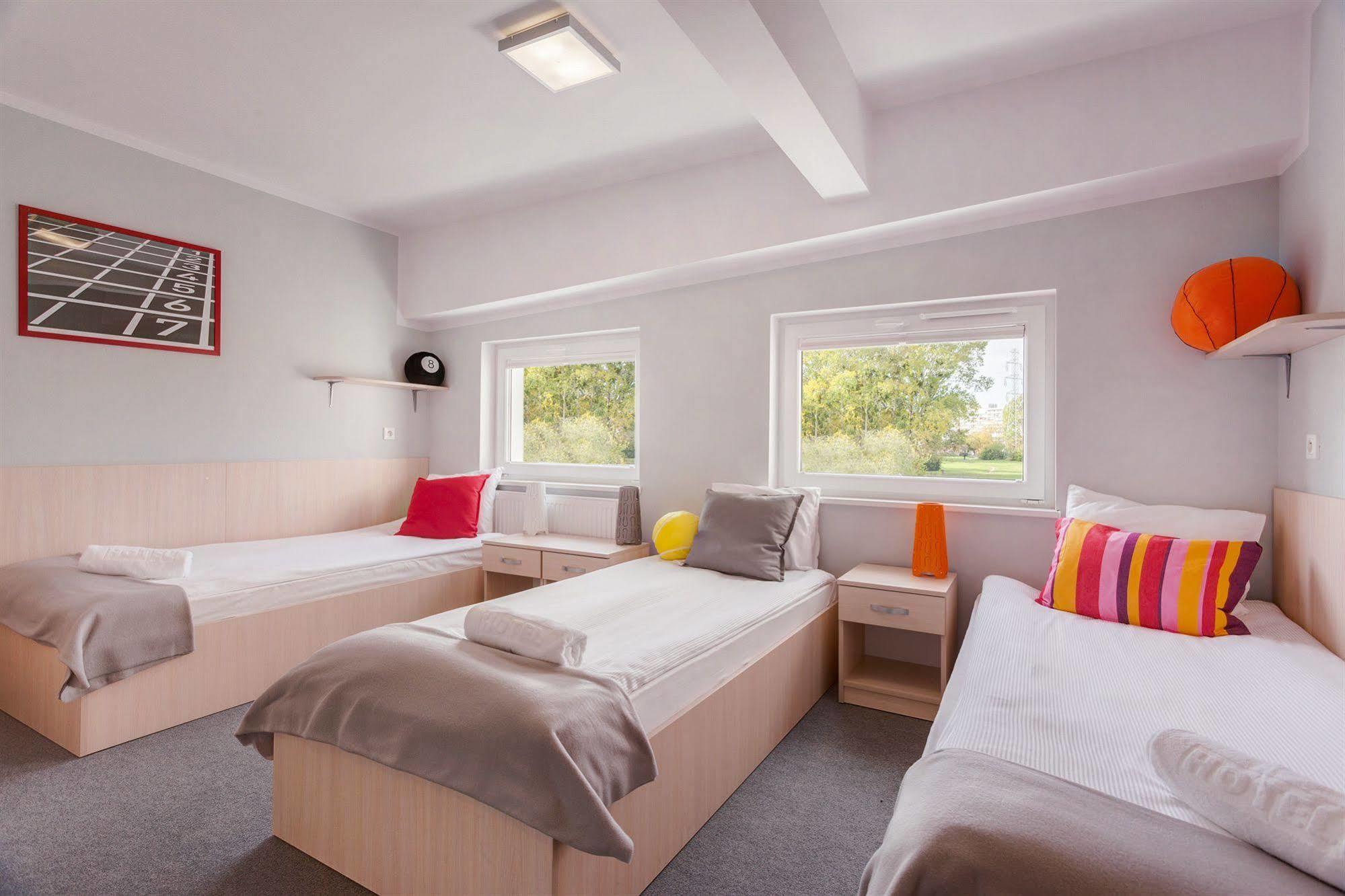 Hostel Rakietka 그단스크 외부 사진